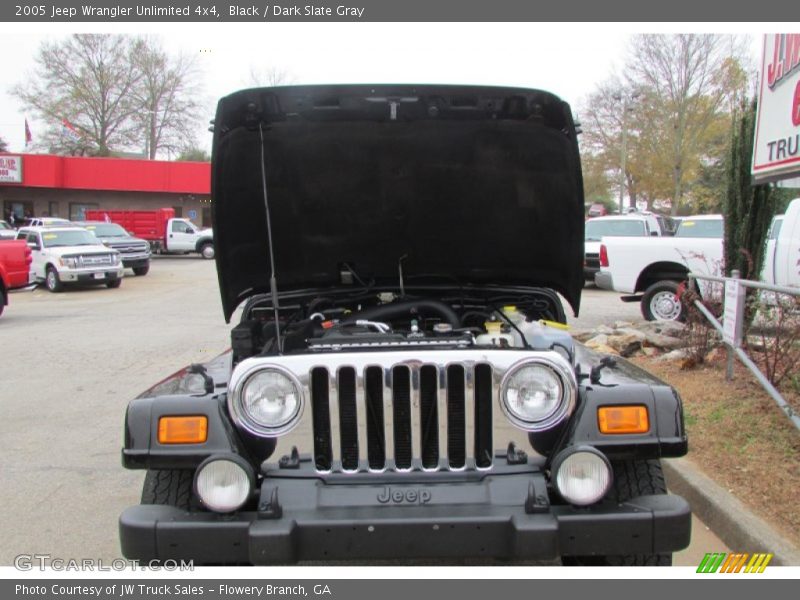 Black / Dark Slate Gray 2005 Jeep Wrangler Unlimited 4x4
