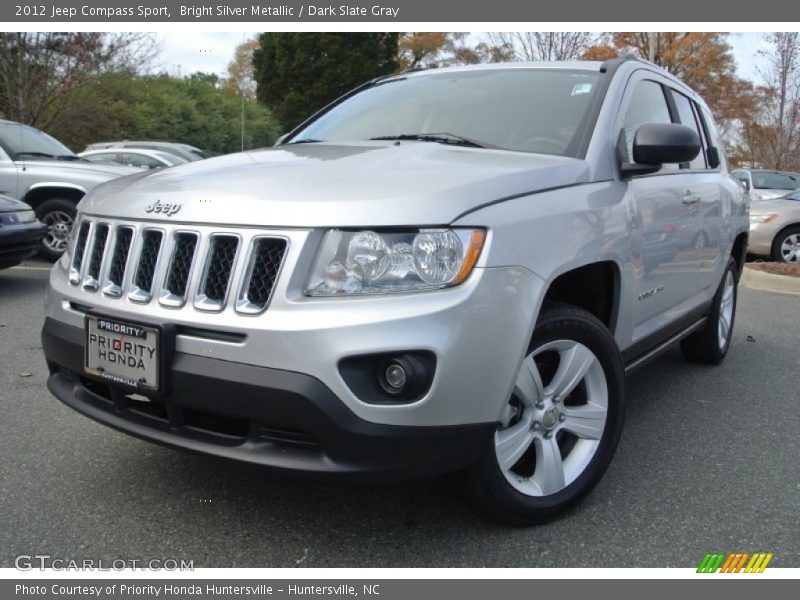 Bright Silver Metallic / Dark Slate Gray 2012 Jeep Compass Sport