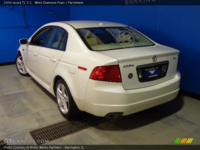 White Diamond Pearl / Parchment 2004 Acura TL 3.2
