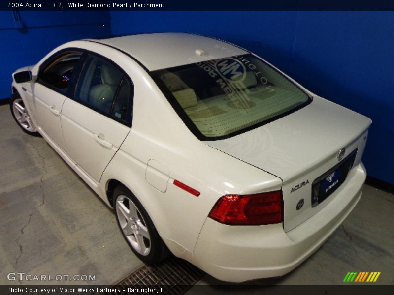 White Diamond Pearl / Parchment 2004 Acura TL 3.2
