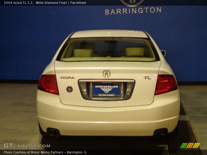White Diamond Pearl / Parchment 2004 Acura TL 3.2