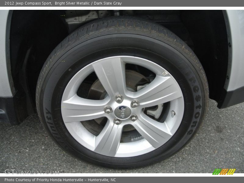 Bright Silver Metallic / Dark Slate Gray 2012 Jeep Compass Sport