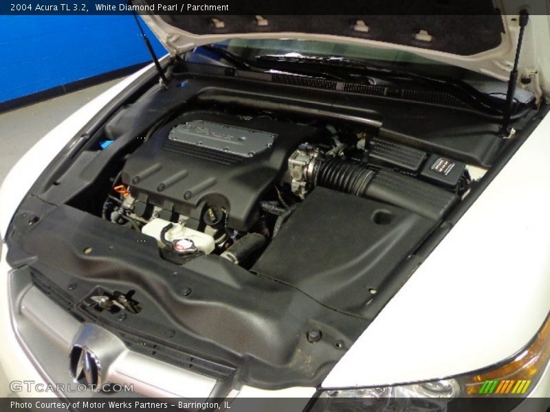 White Diamond Pearl / Parchment 2004 Acura TL 3.2