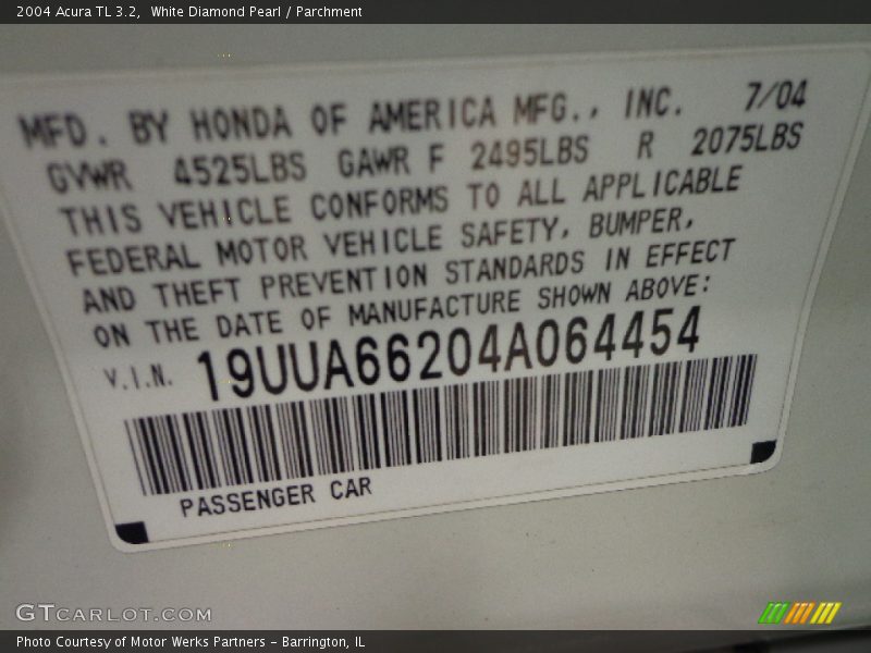 White Diamond Pearl / Parchment 2004 Acura TL 3.2