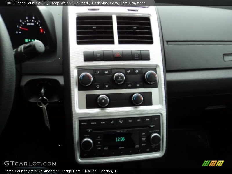 Deep Water Blue Pearl / Dark Slate Gray/Light Graystone 2009 Dodge Journey SXT