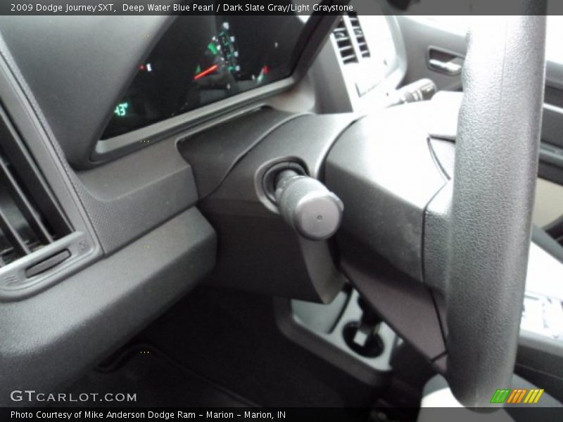 Deep Water Blue Pearl / Dark Slate Gray/Light Graystone 2009 Dodge Journey SXT
