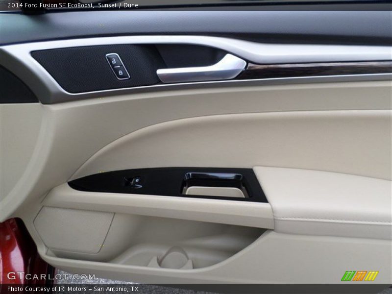 Sunset / Dune 2014 Ford Fusion SE EcoBoost