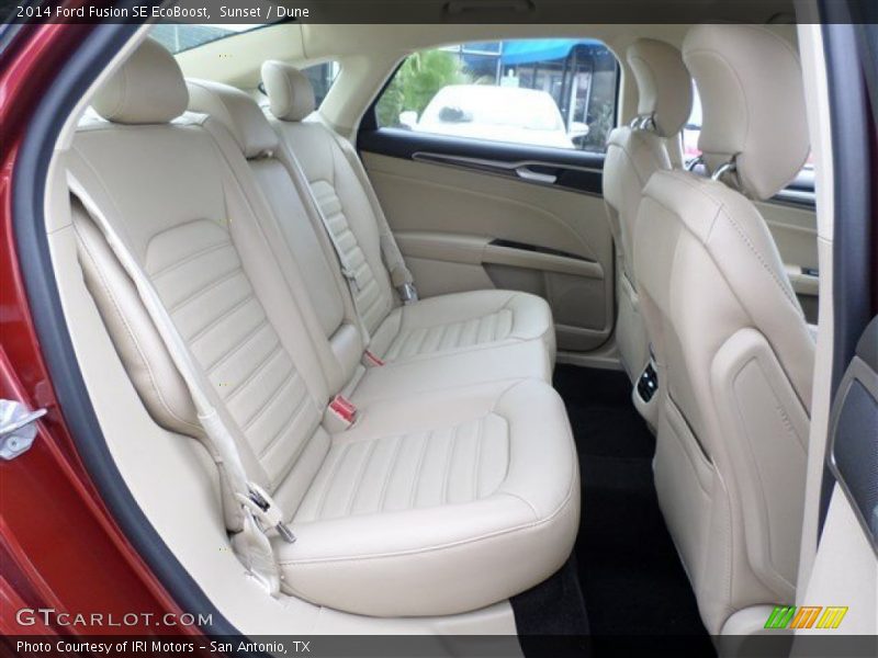 Sunset / Dune 2014 Ford Fusion SE EcoBoost