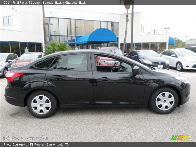 Tuxedo Black / Charcoal Black 2014 Ford Focus S Sedan
