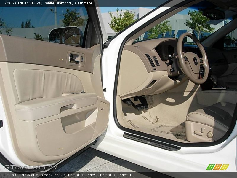 White Diamond / Cashmere 2006 Cadillac STS V8