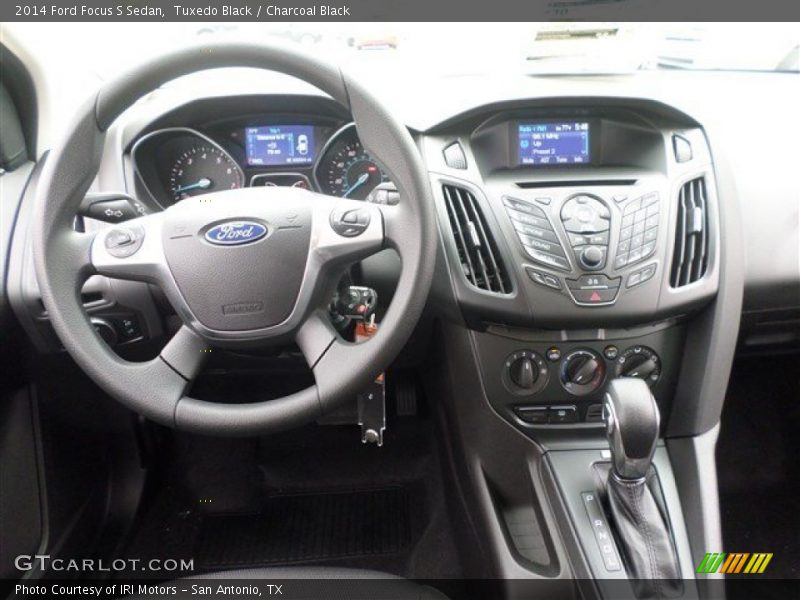 Tuxedo Black / Charcoal Black 2014 Ford Focus S Sedan