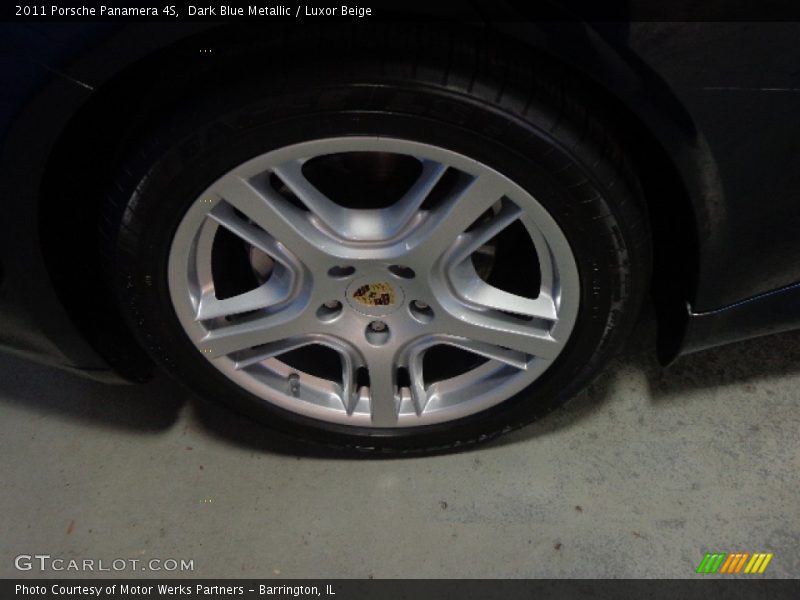 Dark Blue Metallic / Luxor Beige 2011 Porsche Panamera 4S