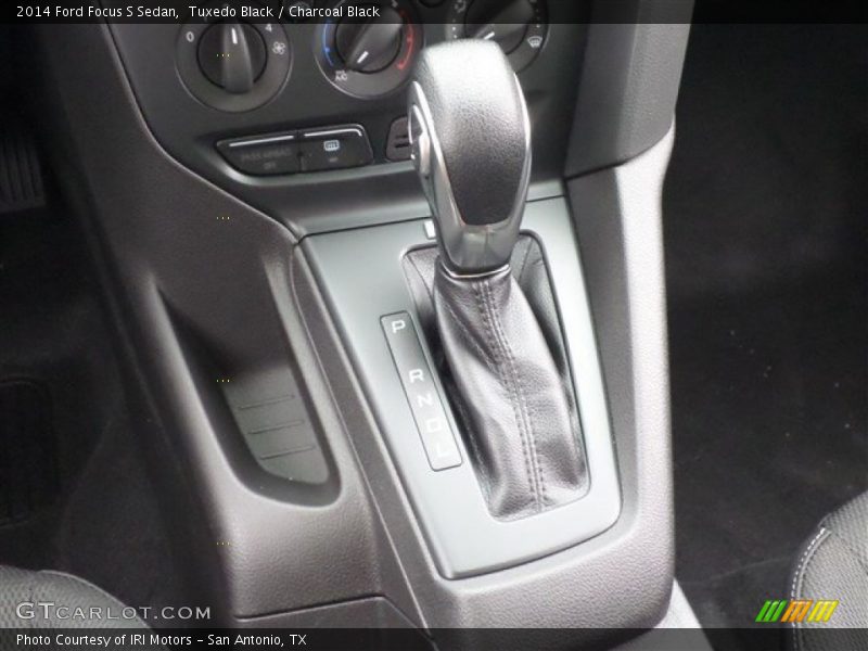 Tuxedo Black / Charcoal Black 2014 Ford Focus S Sedan