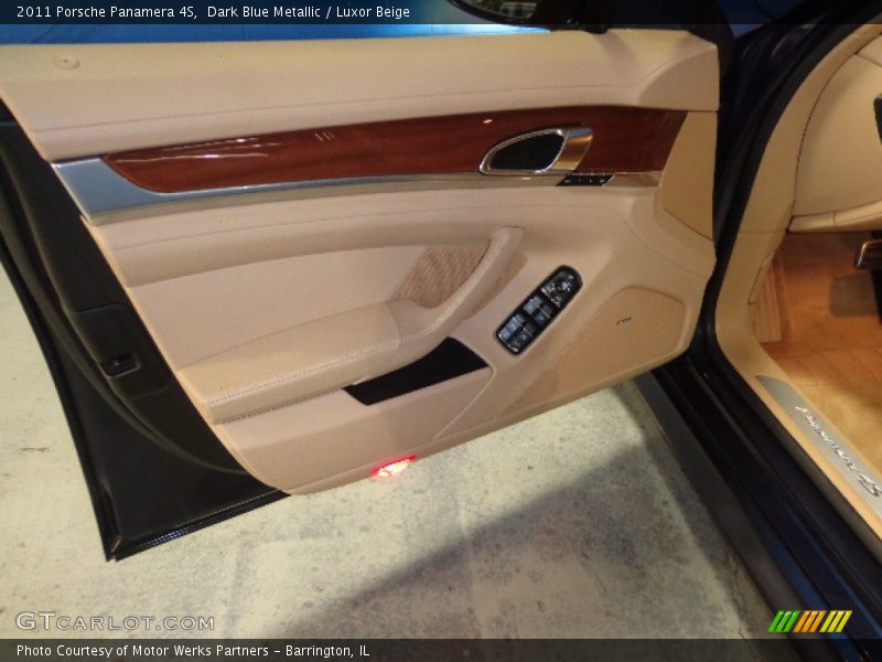 Dark Blue Metallic / Luxor Beige 2011 Porsche Panamera 4S