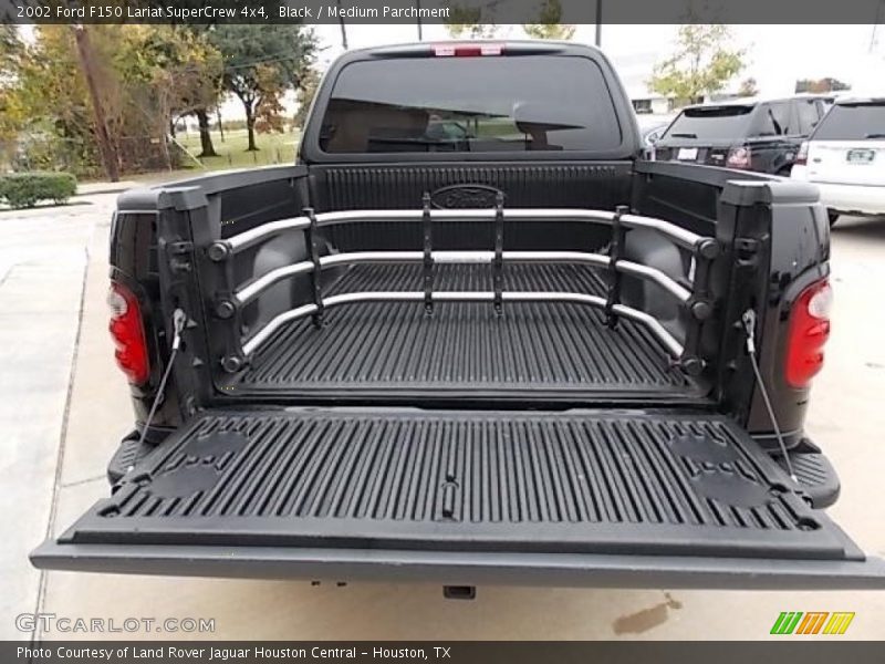 Black / Medium Parchment 2002 Ford F150 Lariat SuperCrew 4x4