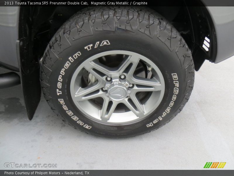 Magnetic Gray Metallic / Graphite 2013 Toyota Tacoma SR5 Prerunner Double Cab