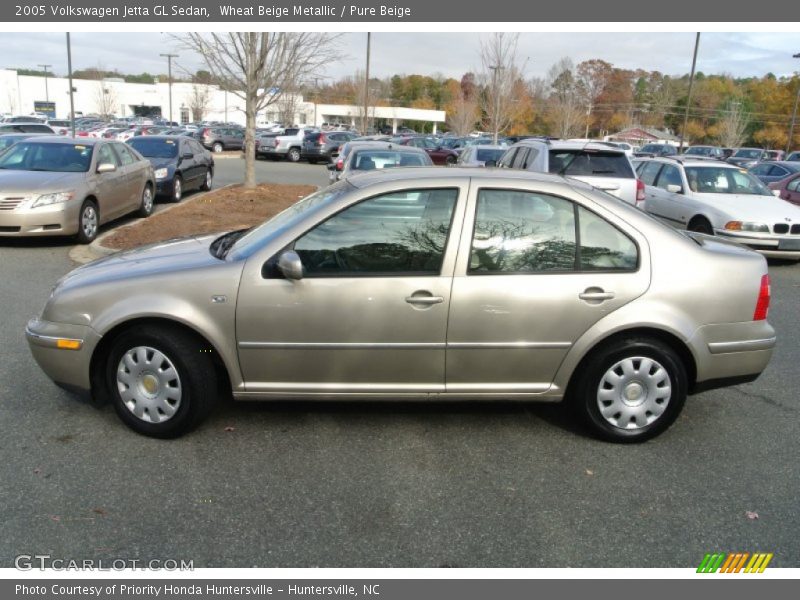 Wheat Beige Metallic / Pure Beige 2005 Volkswagen Jetta GL Sedan