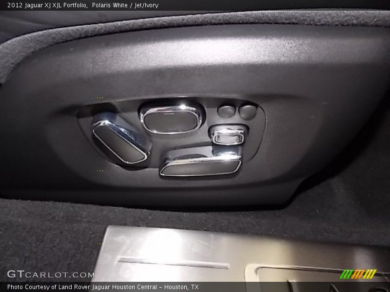 Polaris White / Jet/Ivory 2012 Jaguar XJ XJL Portfolio
