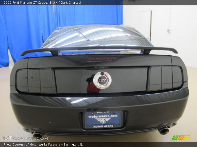 Black / Dark Charcoal 2009 Ford Mustang GT Coupe