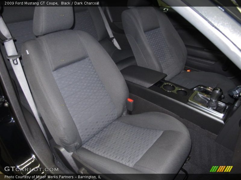 Black / Dark Charcoal 2009 Ford Mustang GT Coupe