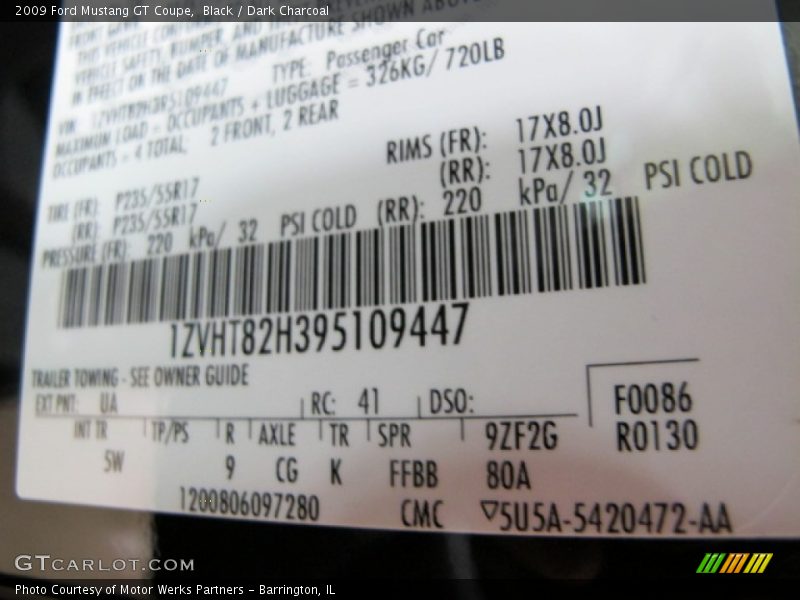 Black / Dark Charcoal 2009 Ford Mustang GT Coupe
