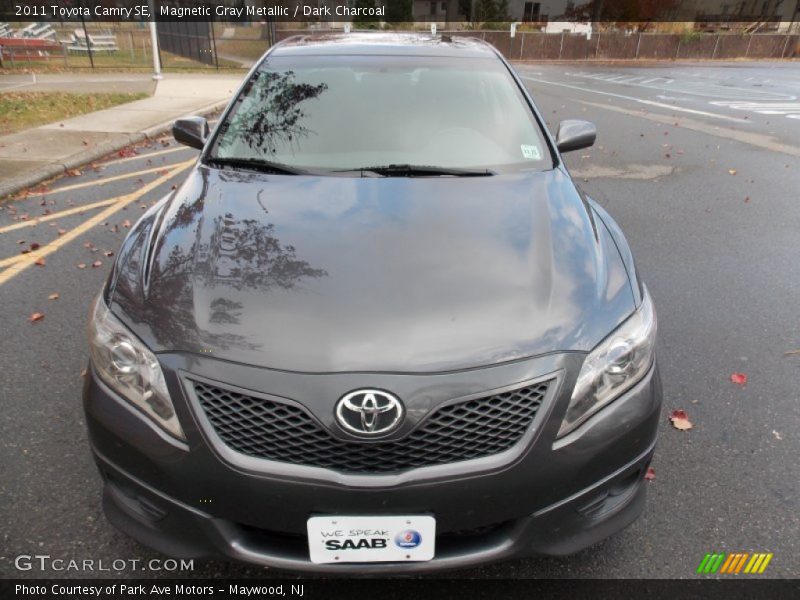 Magnetic Gray Metallic / Dark Charcoal 2011 Toyota Camry SE