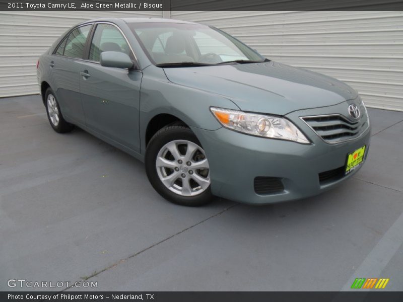 Aloe Green Metallic / Bisque 2011 Toyota Camry LE