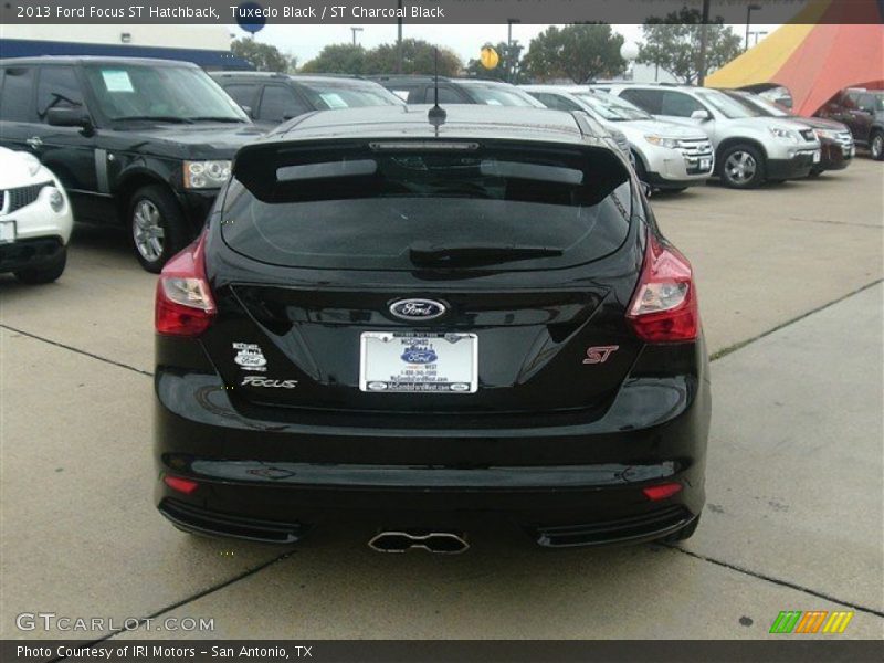 Tuxedo Black / ST Charcoal Black 2013 Ford Focus ST Hatchback