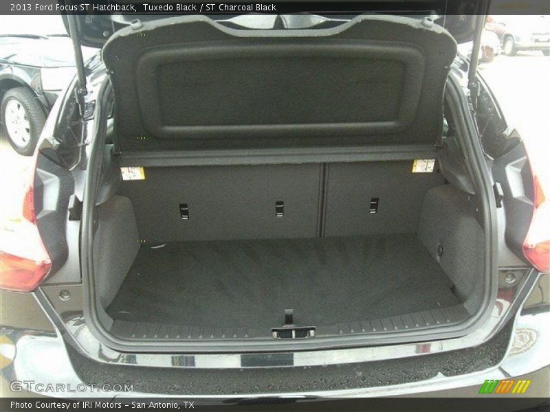 Tuxedo Black / ST Charcoal Black 2013 Ford Focus ST Hatchback