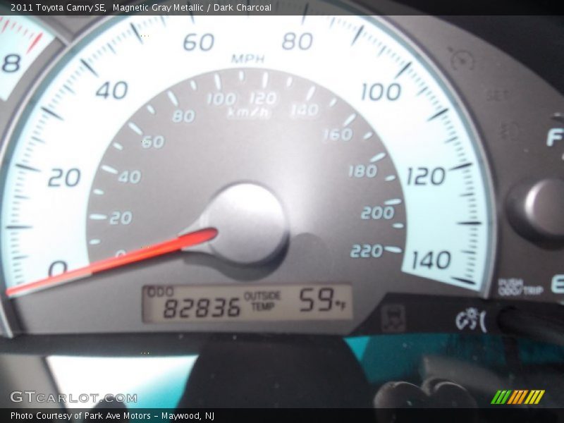 Magnetic Gray Metallic / Dark Charcoal 2011 Toyota Camry SE
