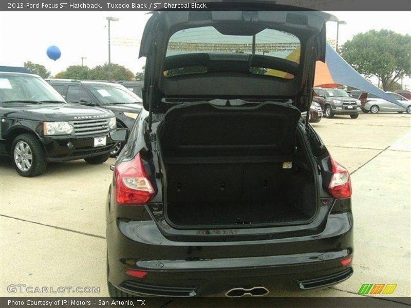 Tuxedo Black / ST Charcoal Black 2013 Ford Focus ST Hatchback
