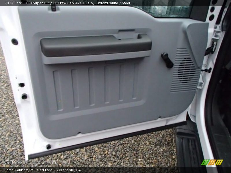 Door Panel of 2014 F350 Super Duty XL Crew Cab 4x4 Dually