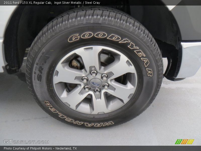 Ingot Silver Metallic / Steel Gray 2011 Ford F150 XL Regular Cab