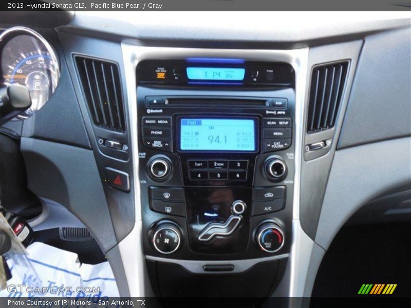 Pacific Blue Pearl / Gray 2013 Hyundai Sonata GLS