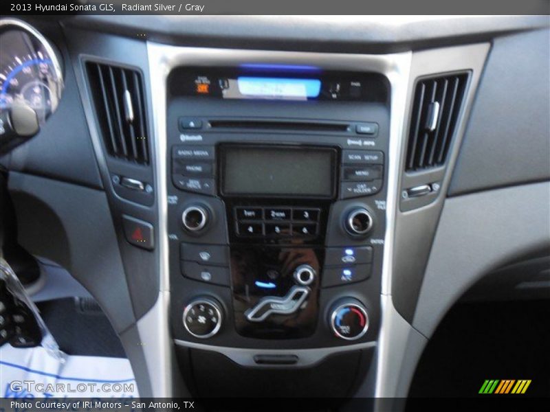 Radiant Silver / Gray 2013 Hyundai Sonata GLS