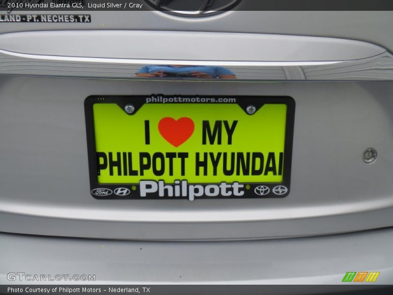 Liquid Silver / Gray 2010 Hyundai Elantra GLS