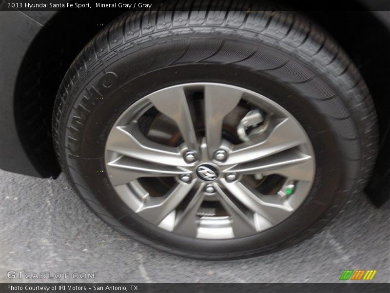 Mineral Gray / Gray 2013 Hyundai Santa Fe Sport