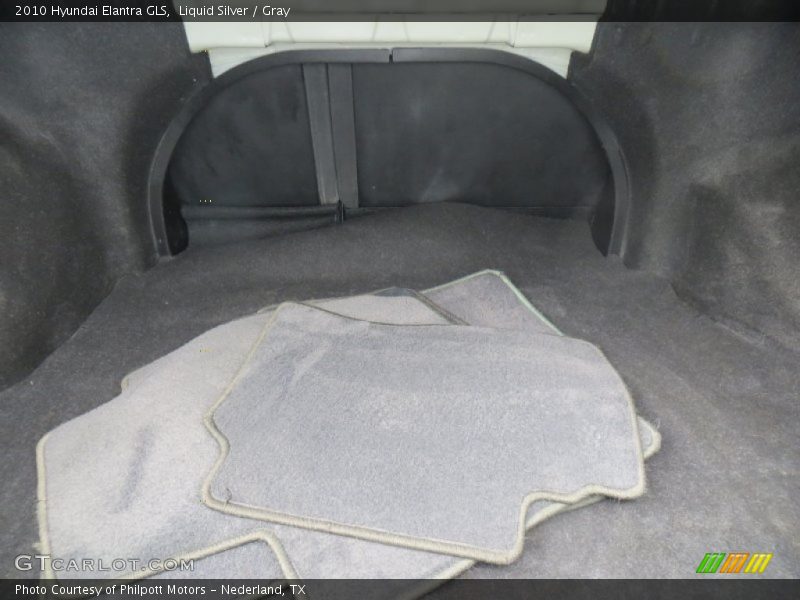 Liquid Silver / Gray 2010 Hyundai Elantra GLS