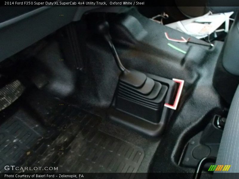 Oxford White / Steel 2014 Ford F350 Super Duty XL SuperCab 4x4 Utility Truck