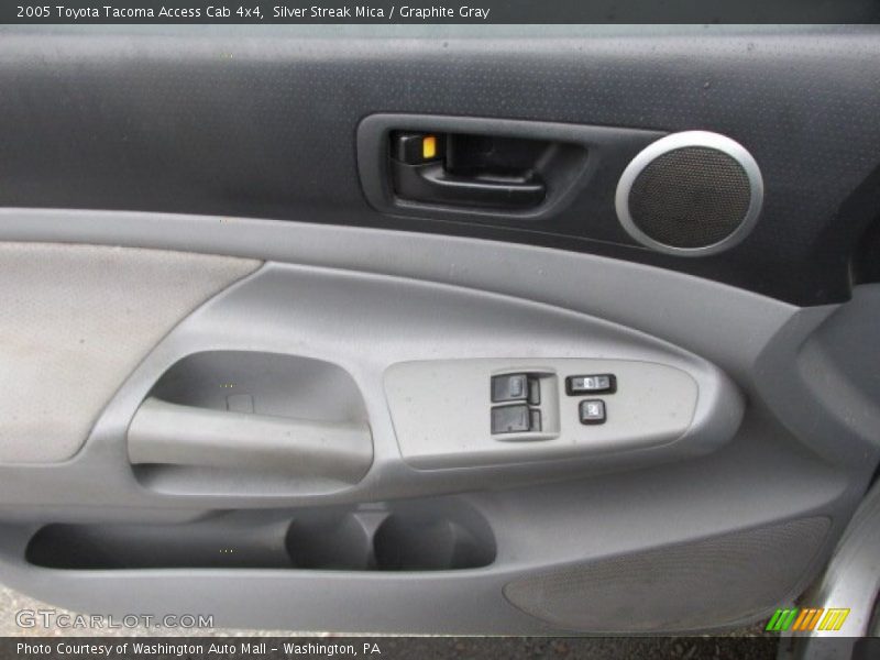 Silver Streak Mica / Graphite Gray 2005 Toyota Tacoma Access Cab 4x4