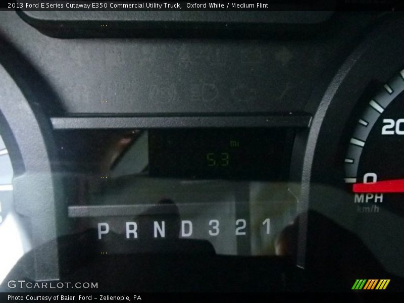 Oxford White / Medium Flint 2013 Ford E Series Cutaway E350 Commercial Utility Truck