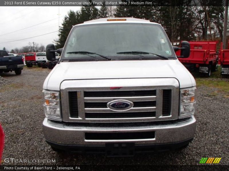 Oxford White / Medium Flint 2013 Ford E Series Cutaway E350 Commercial Utility Truck