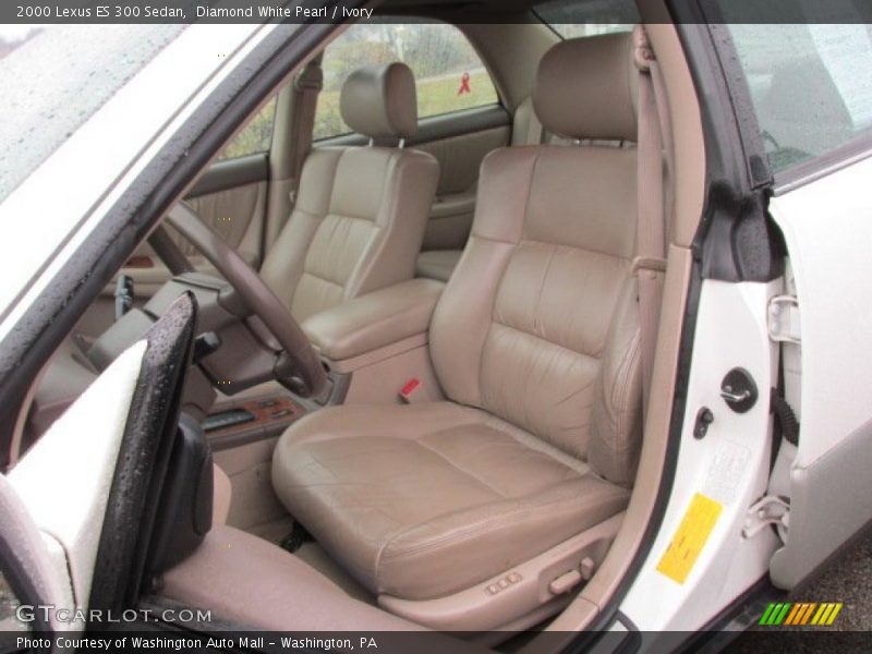 Diamond White Pearl / Ivory 2000 Lexus ES 300 Sedan