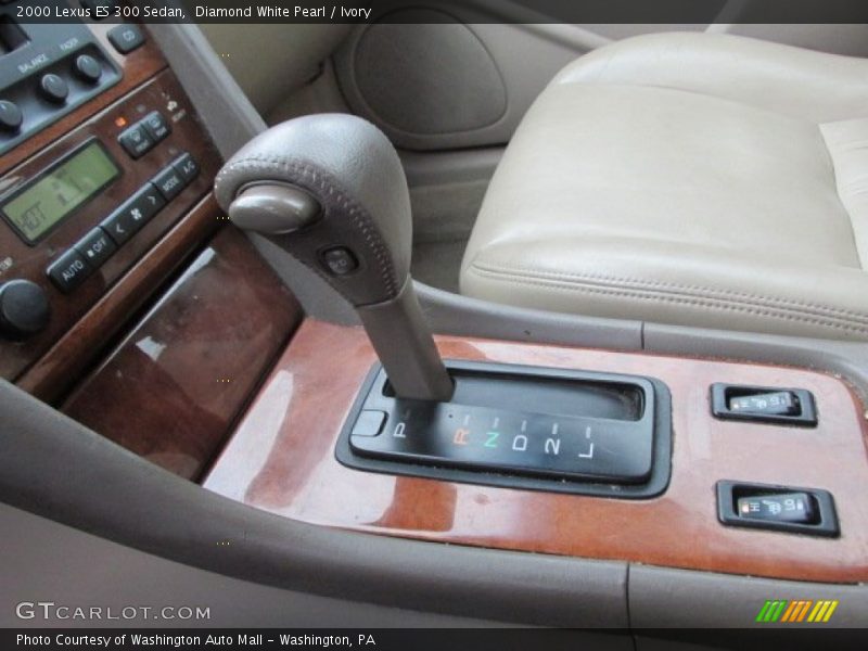  2000 ES 300 Sedan 4 Speed Automatic Shifter