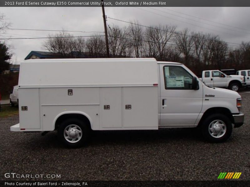 Oxford White / Medium Flint 2013 Ford E Series Cutaway E350 Commercial Utility Truck