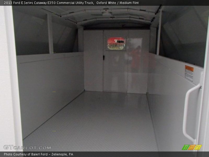 Oxford White / Medium Flint 2013 Ford E Series Cutaway E350 Commercial Utility Truck