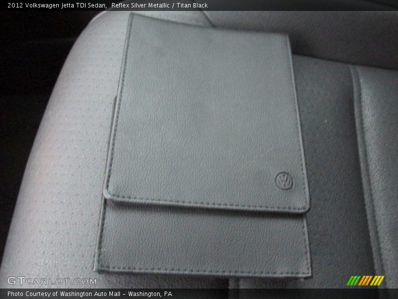 Reflex Silver Metallic / Titan Black 2012 Volkswagen Jetta TDI Sedan