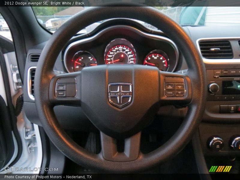 Bright White / Black 2012 Dodge Avenger SE