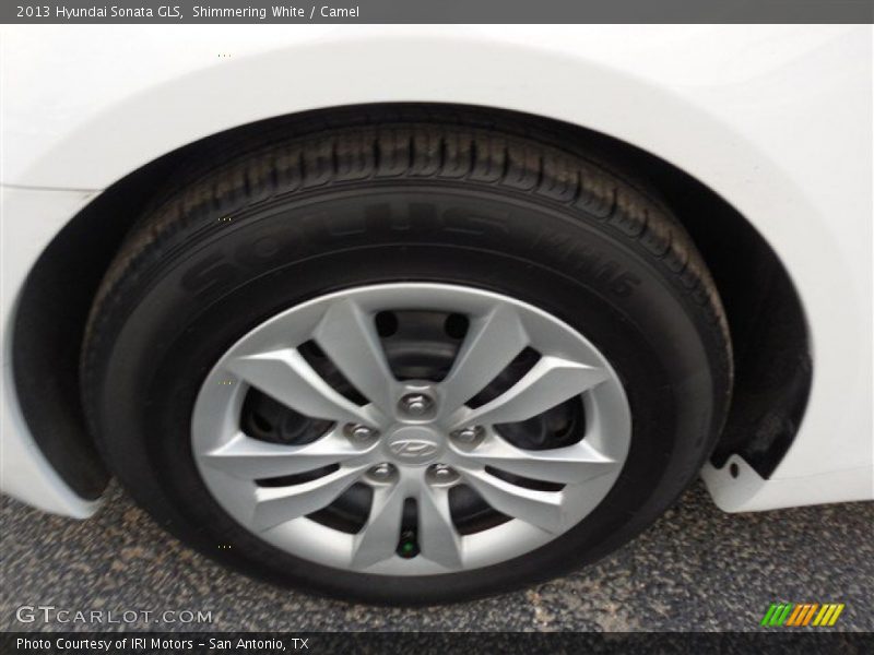 Shimmering White / Camel 2013 Hyundai Sonata GLS
