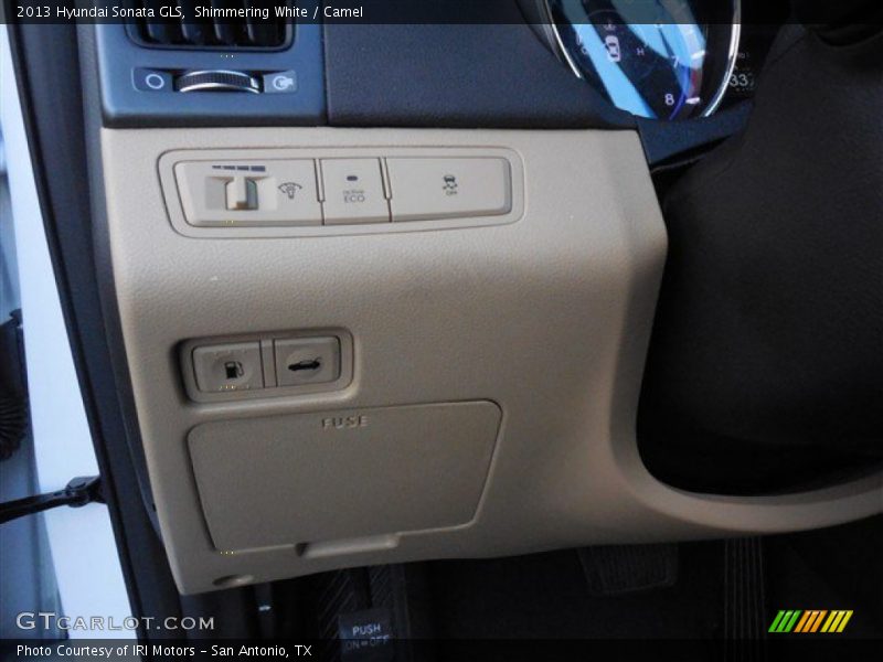 Shimmering White / Camel 2013 Hyundai Sonata GLS